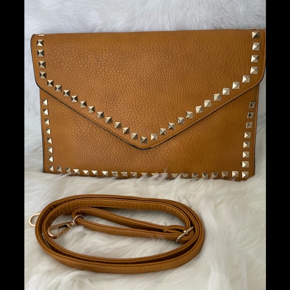 Handbags - NWT clutch/crossbody